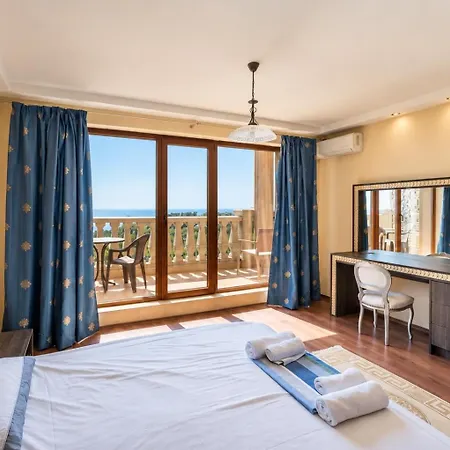 Elegant 1br With Sea Panorama - Argisht Palace *