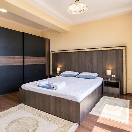 Elegant 1br With Sea Panorama - Argisht Palace Варна